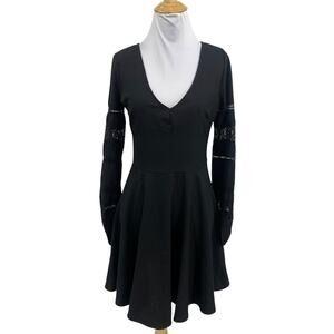 Abercrombie & Fitch Dress Womens S Small Black Skater Lace Long Sleeve V Neck